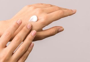 la roche posay face moisturizer for combination skin