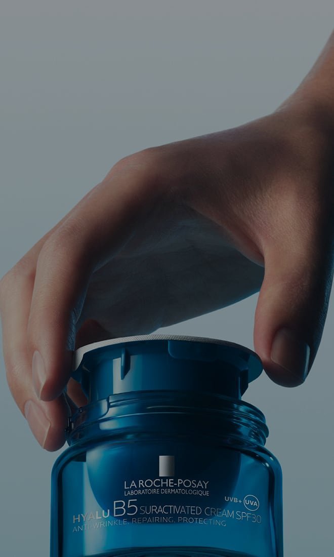 /-/media/project/loreal/brand-sites/lrp/apac/sg/products/hyalu-b5/hyalu-b5-suractivated-cream/la-roche-posay-hyalu-b5-suractivated-cream-flip_card_desktop_3.jpg